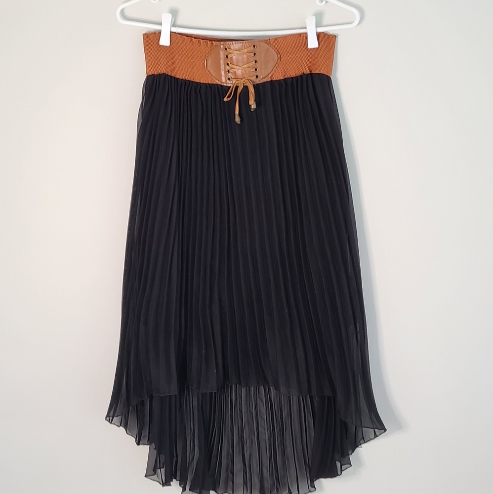Accordian pleated skirt